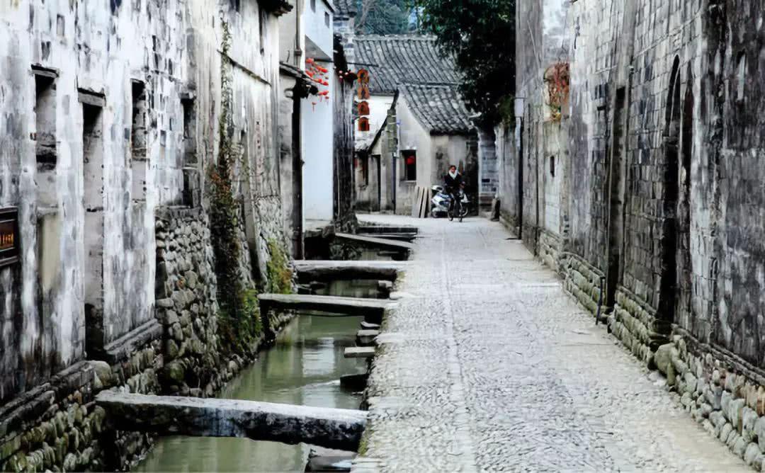 正点闹钟 历史版本-专业有问必答平台